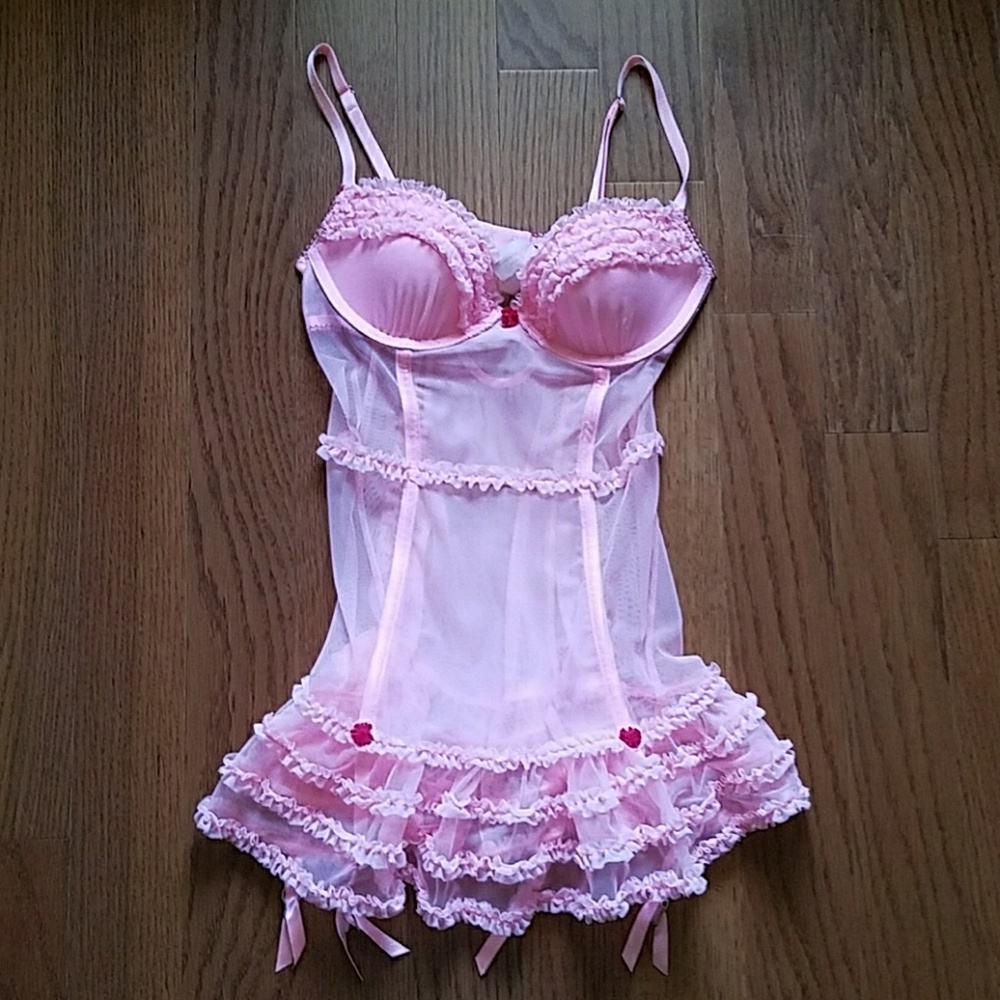 Victoria's secret pink lingerie sz34b